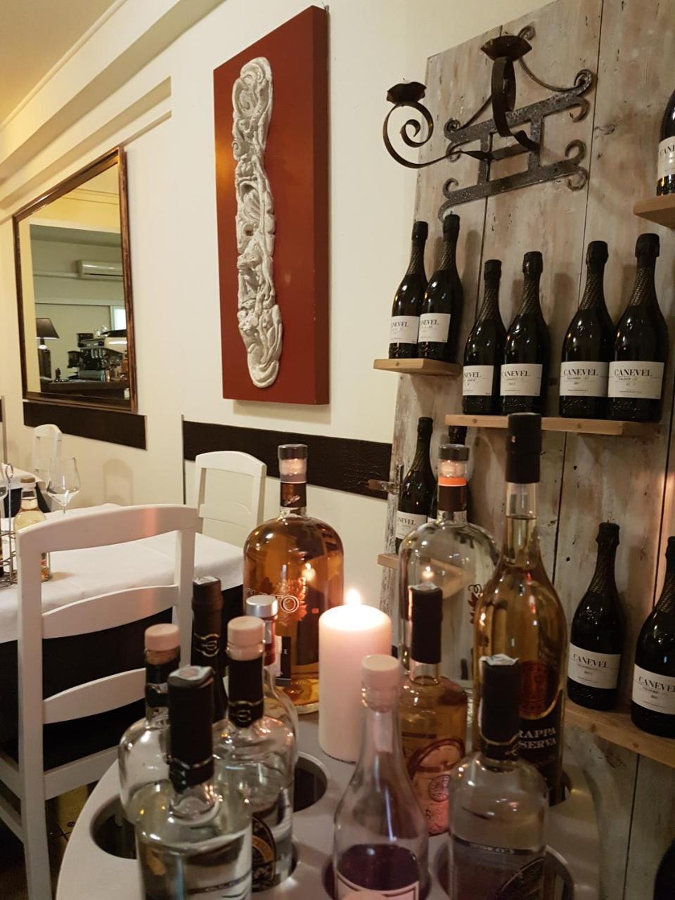 Locanda Divinis Cerea Bagian luar foto