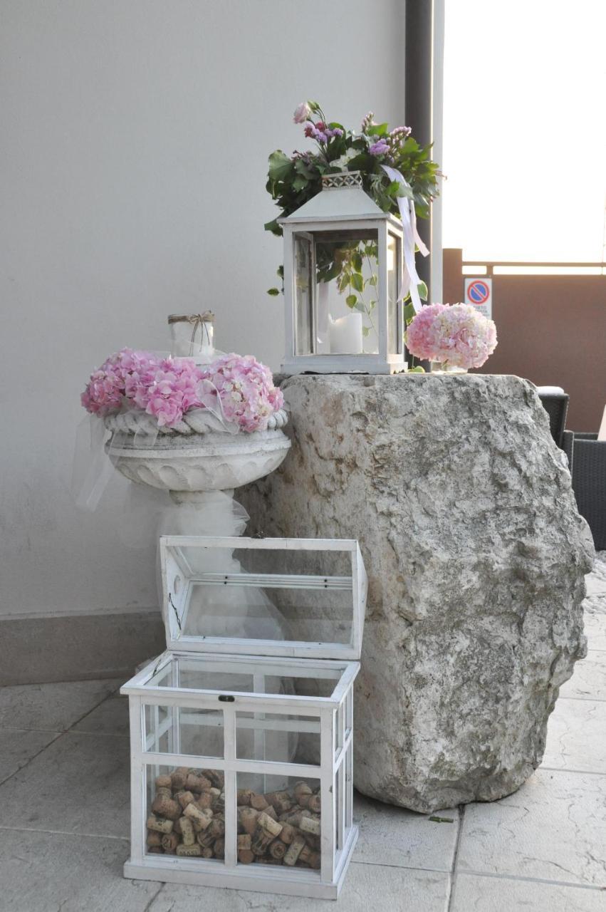 Locanda Divinis Cerea Bagian luar foto